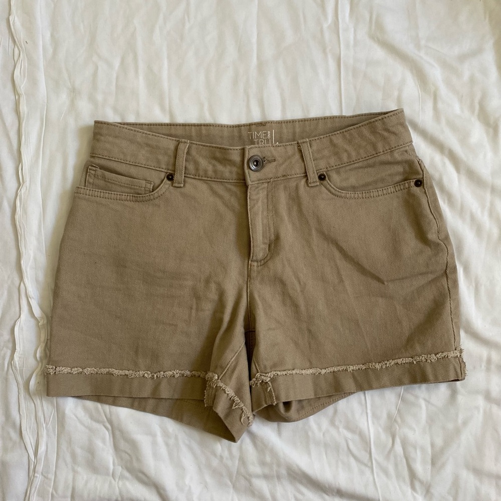Time and Tru Beige Shorts